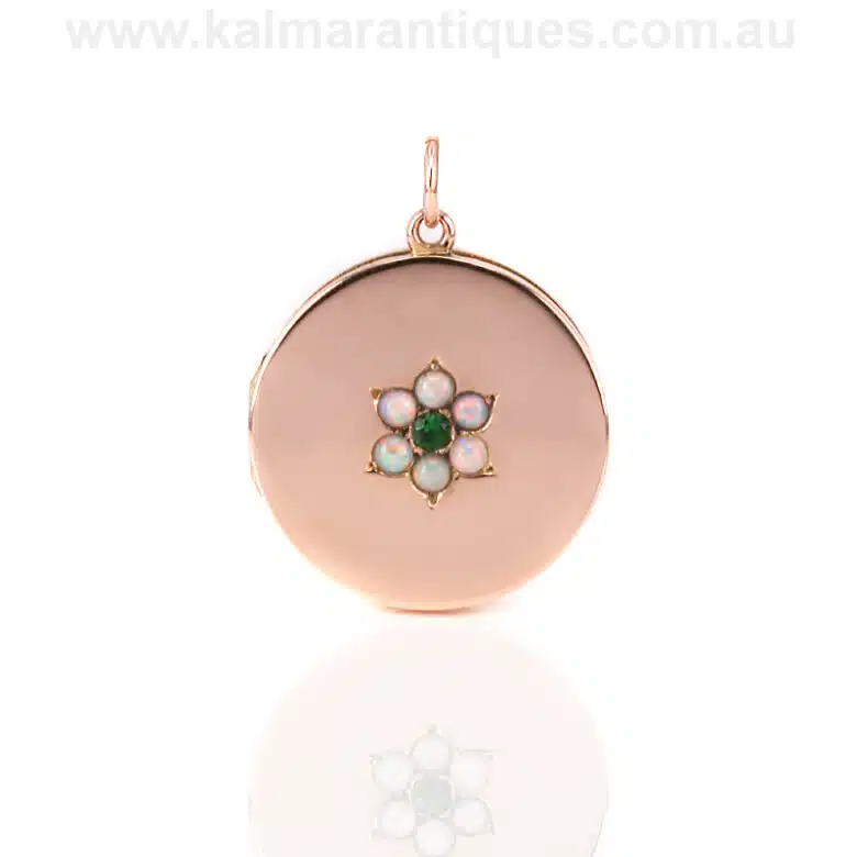 antique-opal-locket-ES7225-1