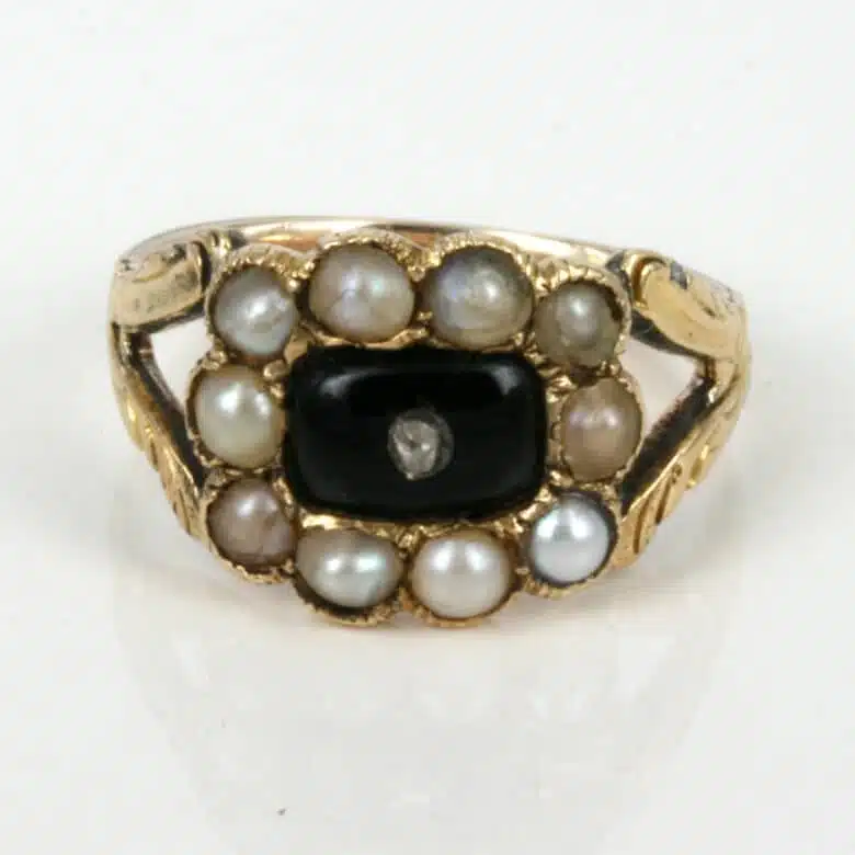 antique-ring-es1095-1.jpg