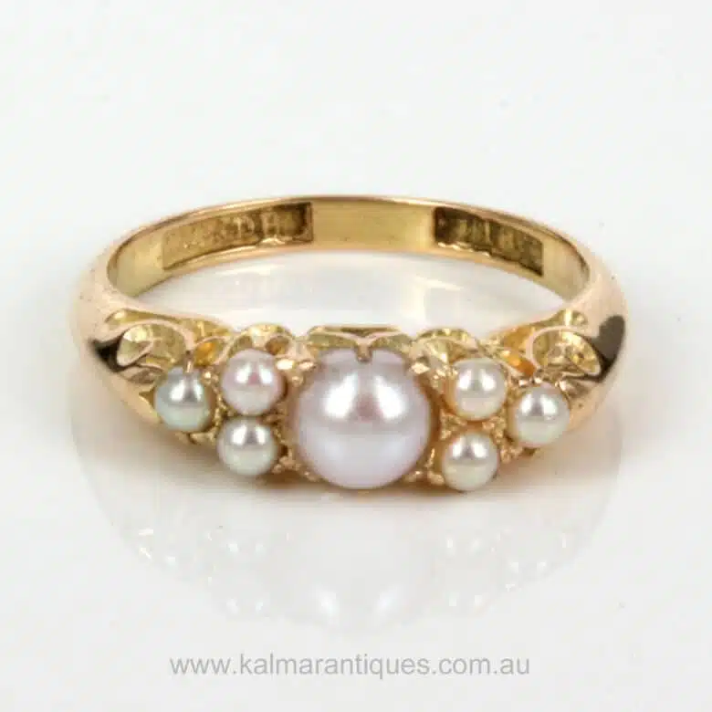 antique-ring-l-cadby-q362-2.jpg