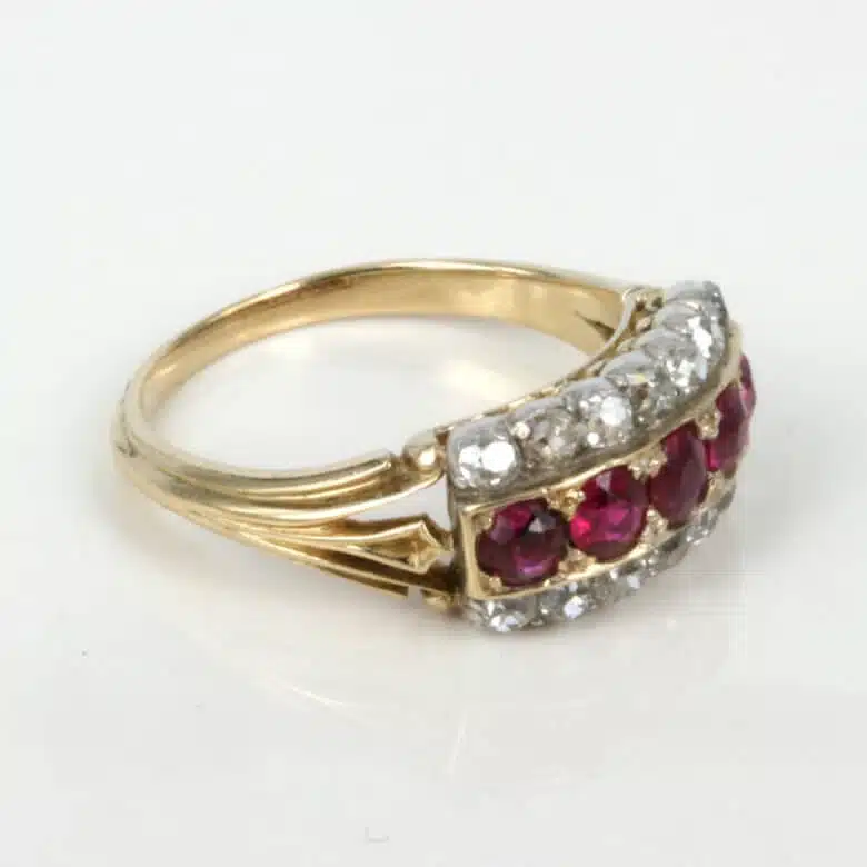 antique-ruby-7776-2.jpg