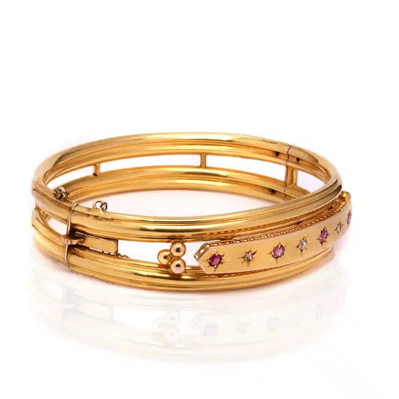 antique-ruby-bangle-T800-1