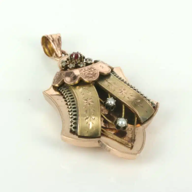 antique-ruby-locket-es33-2.jpg
