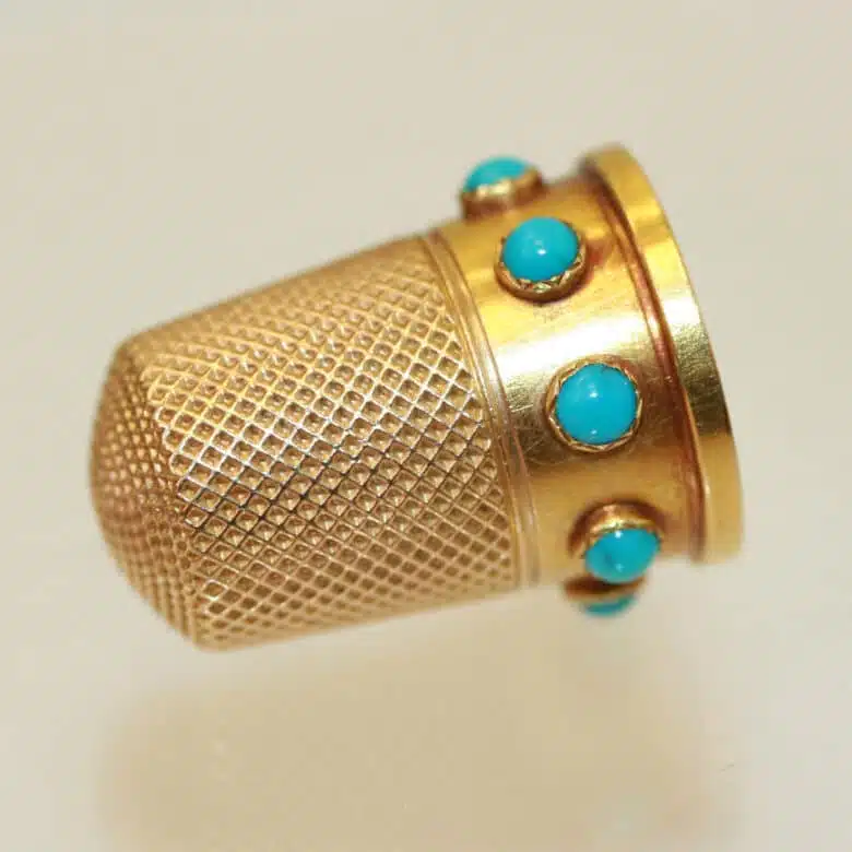 antique-thimble-2.jpg