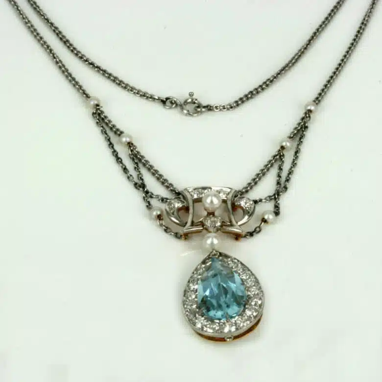 aquamarine-necklace-2727-2.jpg
