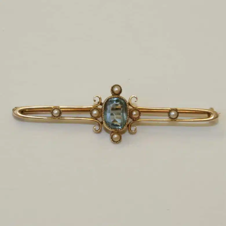 aquamarine-pearl-brooch-2.jpg