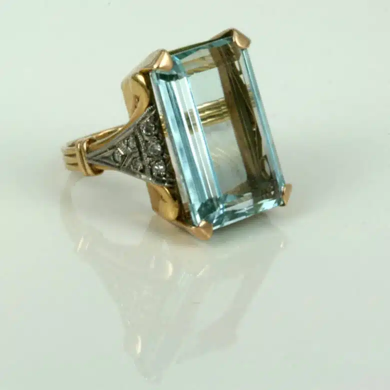 aquamarine-retro-139-3.jpg