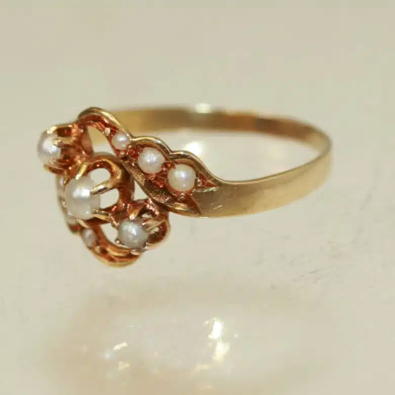 art-nouveau-ring-9-pearls-2.jpg