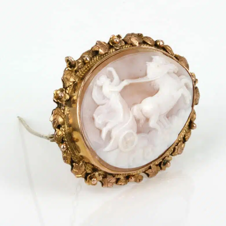 aurora-cameo-q812-2.jpg