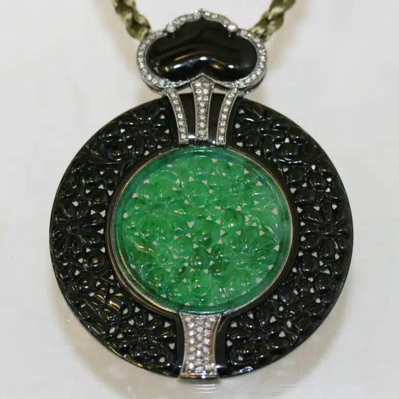 black-and-green-jade-2.jpg