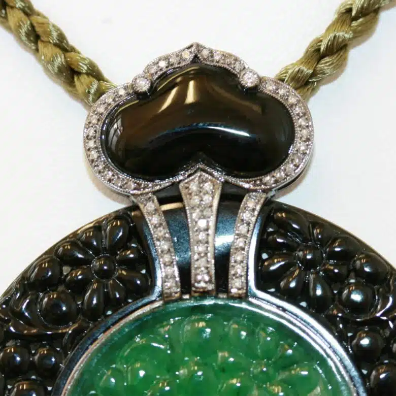 black-and-green-jade-3.jpg