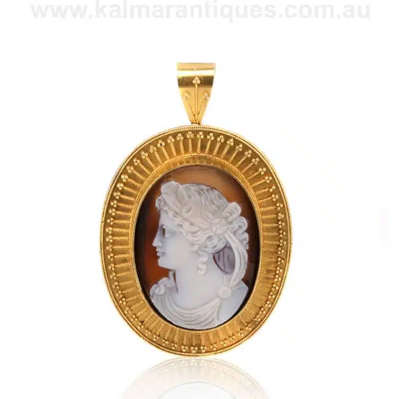 cameo-brooch-ES8232-1