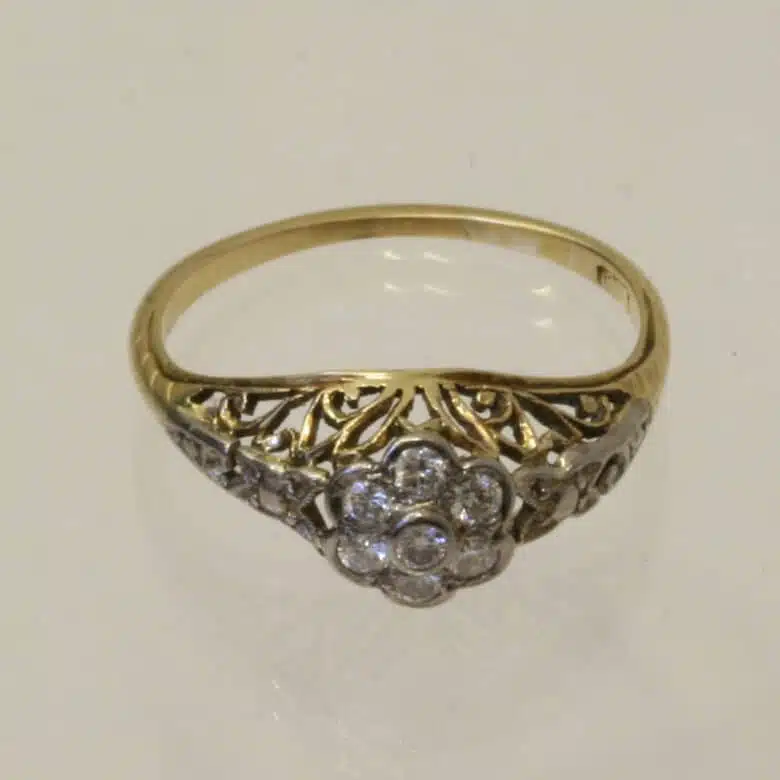 cluster-diamond-ring-2.jpg