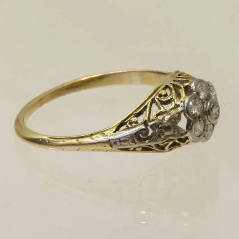 cluster-diamond-ring-3.jpg
