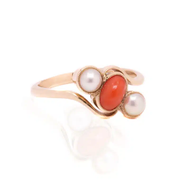 coral-and-pearl-ring-ES9931-1-24-Nov