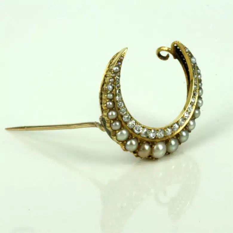 crescent-brooch-es7011-2.jpg