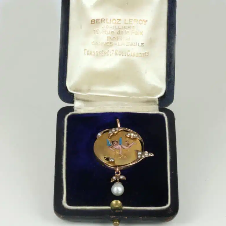 cupid-brooch-2.jpg