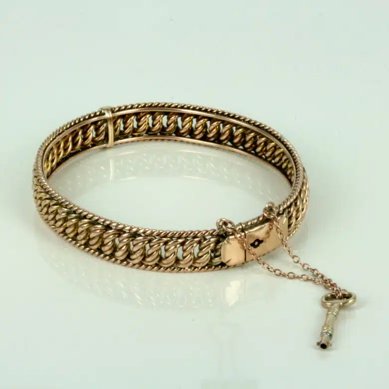 curb-bangle-with-key-2.jpg