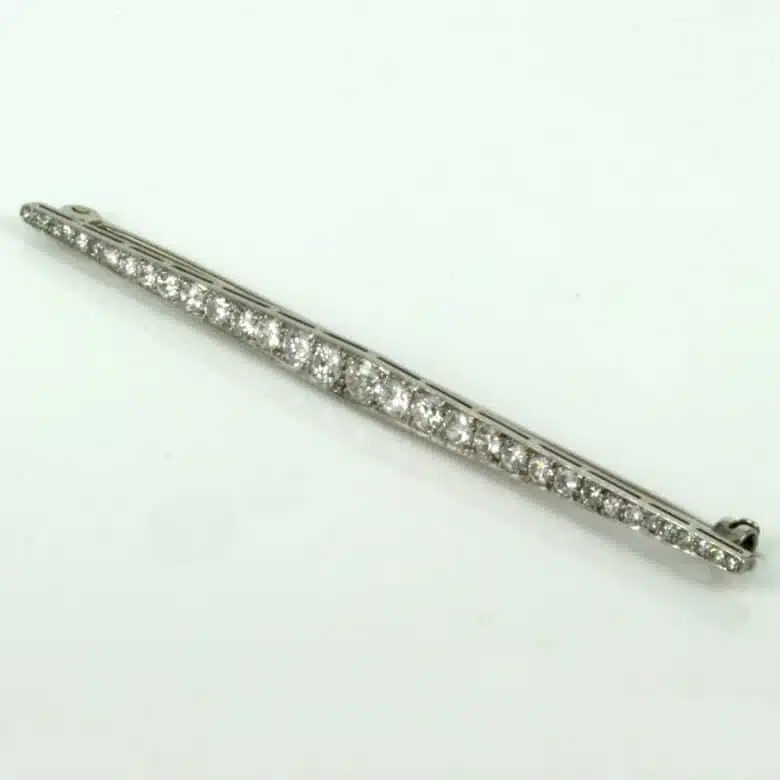 diamond-brooch-es1920-2.jpg
