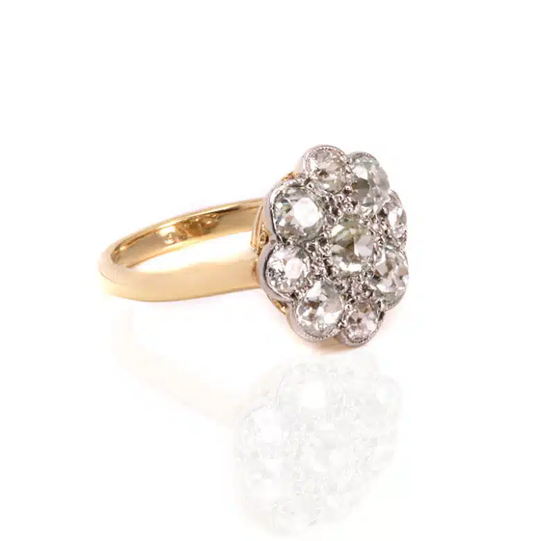 diamond-cluser-ring-ES8401-1