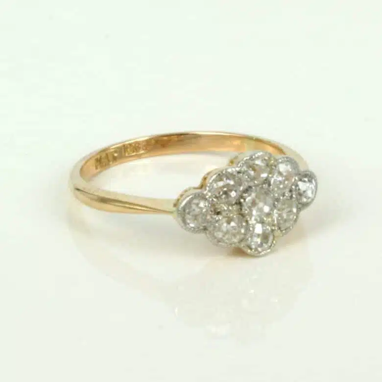 diamond-cluster-ring-1013-2.jpg
