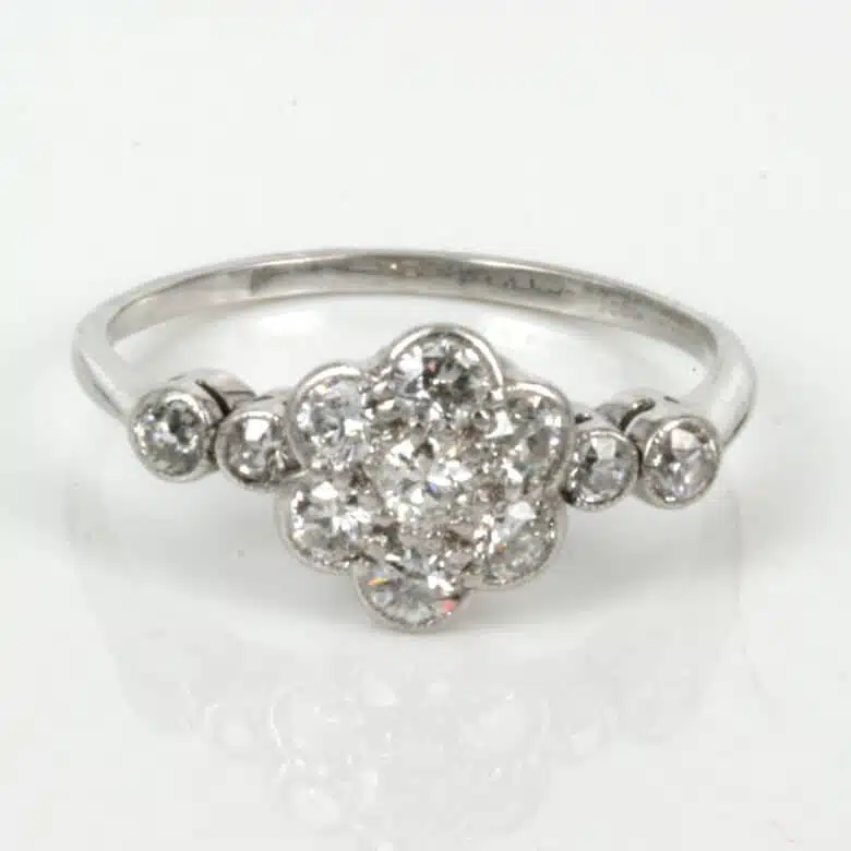 diamond-cluster-ring-2427-2.jpg