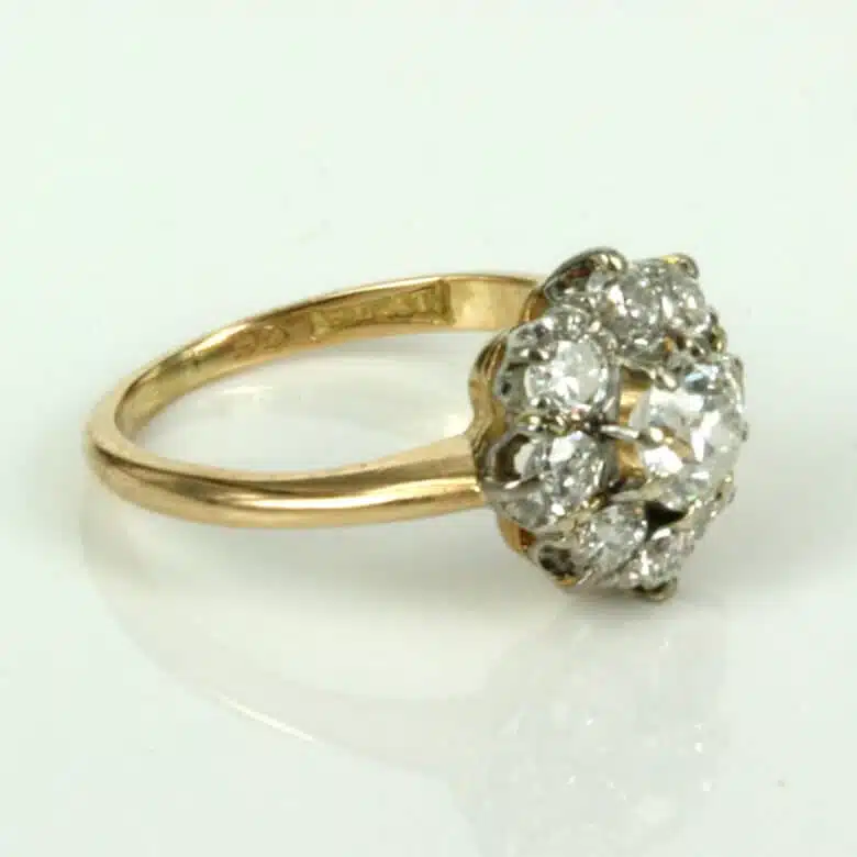 diamond-cluster-ring-q478-1.jpg