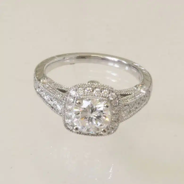 diamond-engagement-ring-e-2.jpg