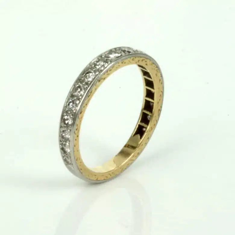 diamond-eternity-ring-2106.jpg