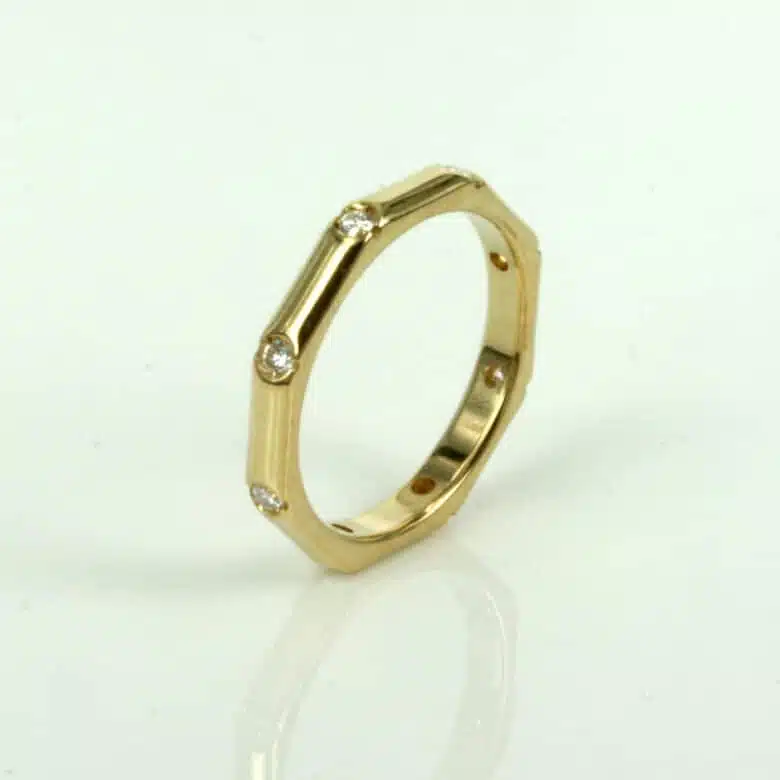 diamond-eternity-ring-28-2.jpg
