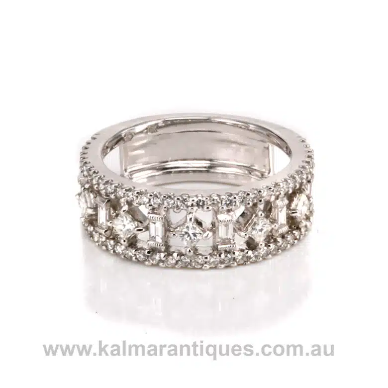 diamond-eternity-ring-NS134-2