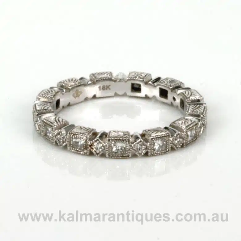 diamond-eternity-ring-es690