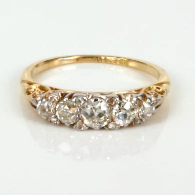 diamond-ring-1865-2.jpg