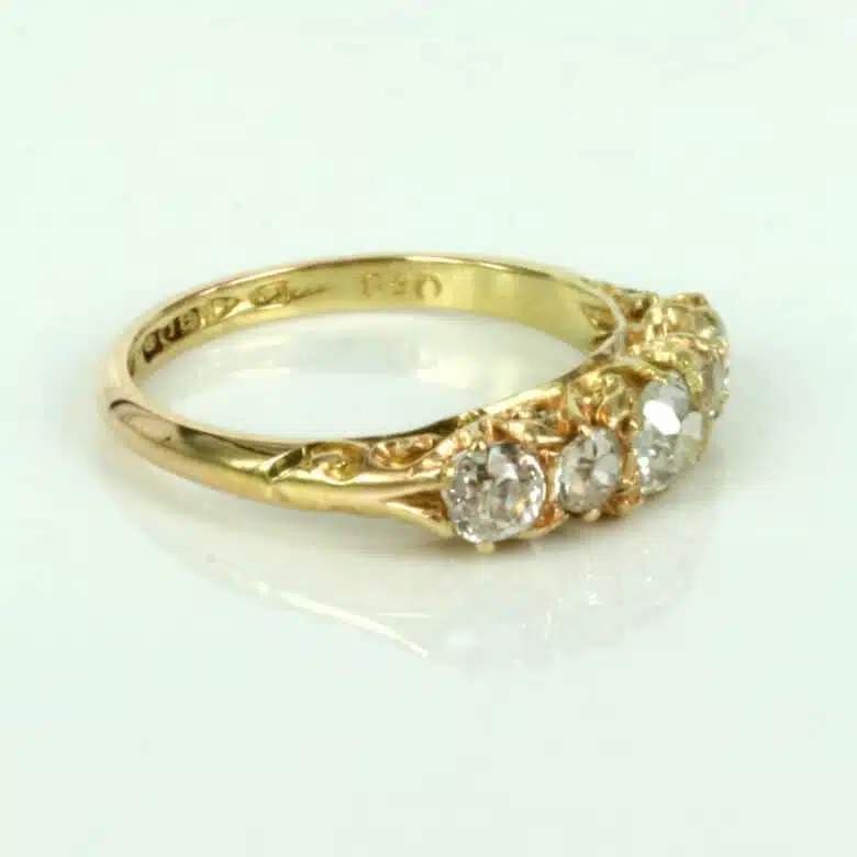 diamond-ring-es2102-1.jpg