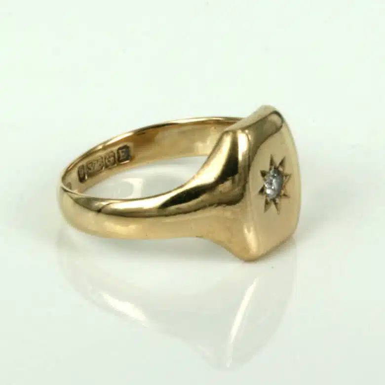 diamond-signet-ring-2891-1.jpg