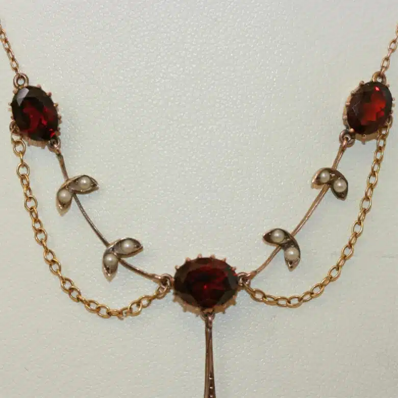 edwardian-garnet-pendant-2.jpg
