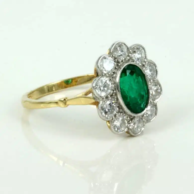 emerald-cluster-es1616-2.jpg