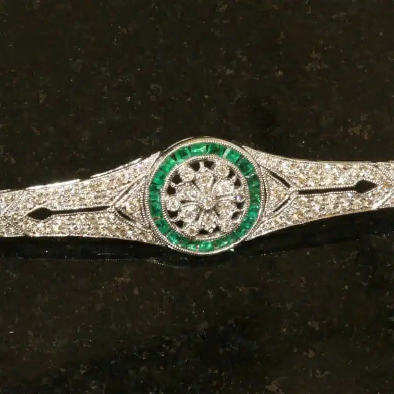 emerald-diamond-bracelet-2.jpg