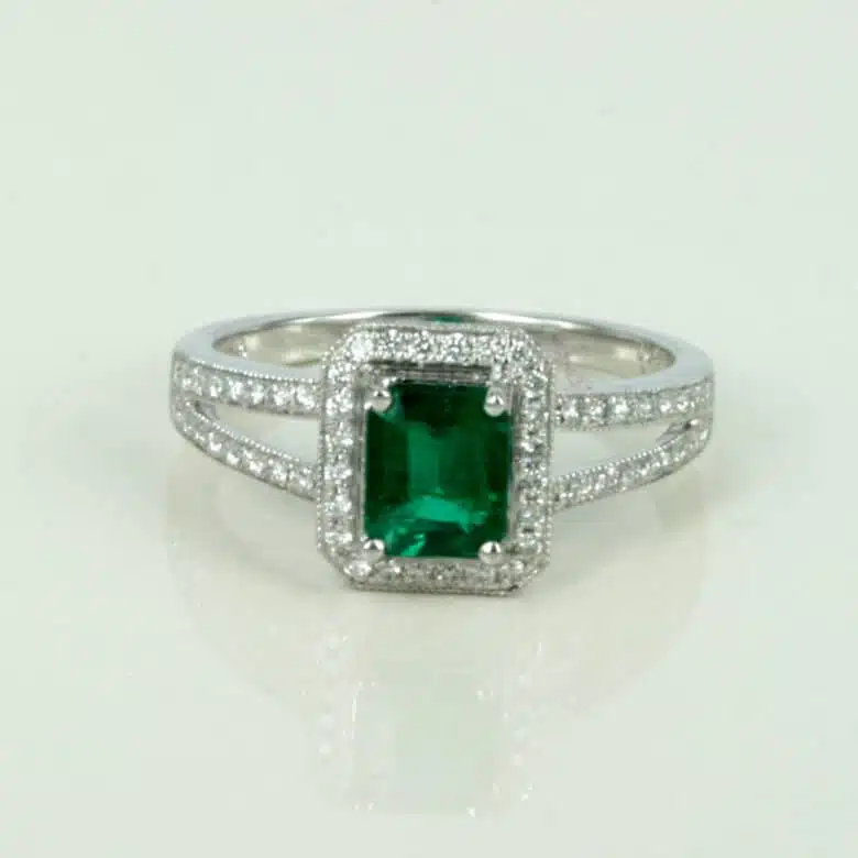 emerald-diamond-ring-279-1.jpg
