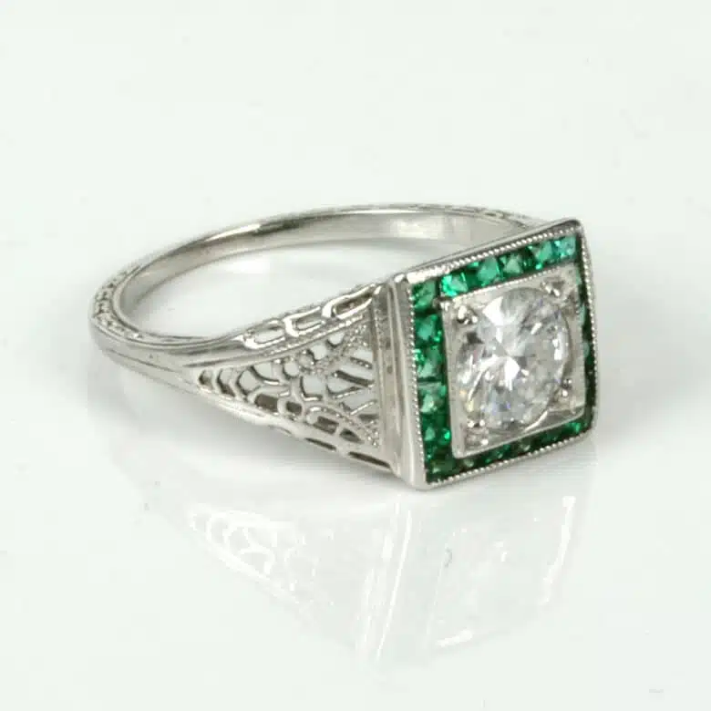 emerald-diamond-ring-3886-1.jpg