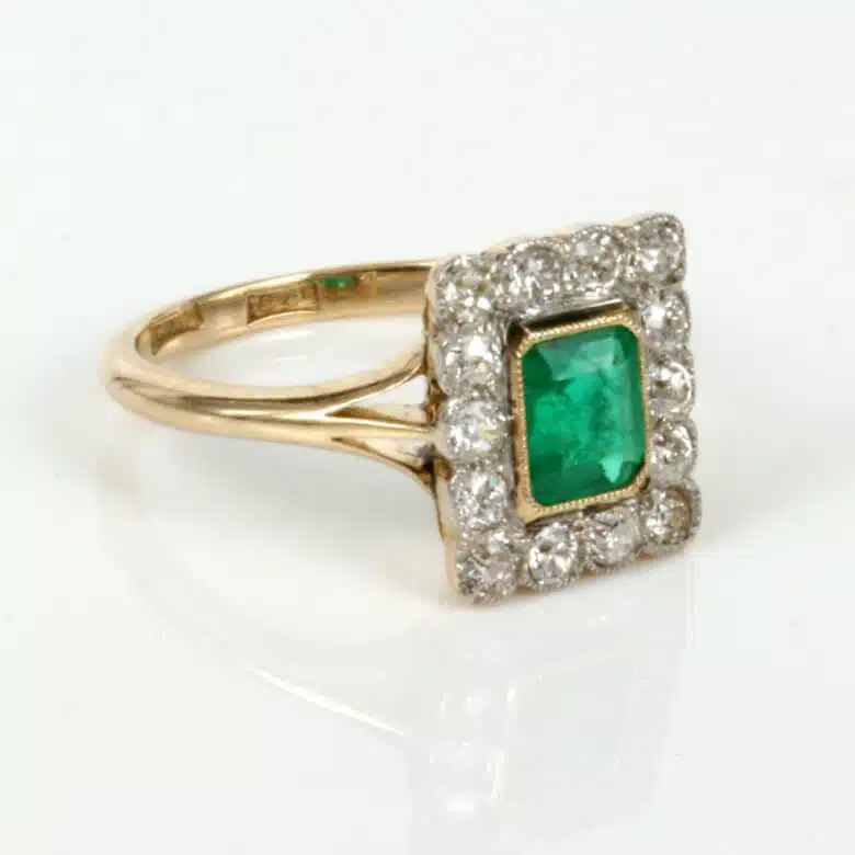 emerald-ring-es2100-1.jpg