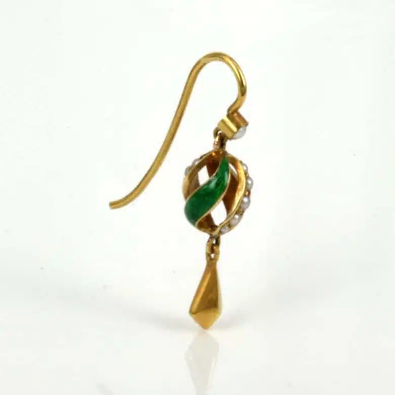 enamel-earrings-q649-2.jpg