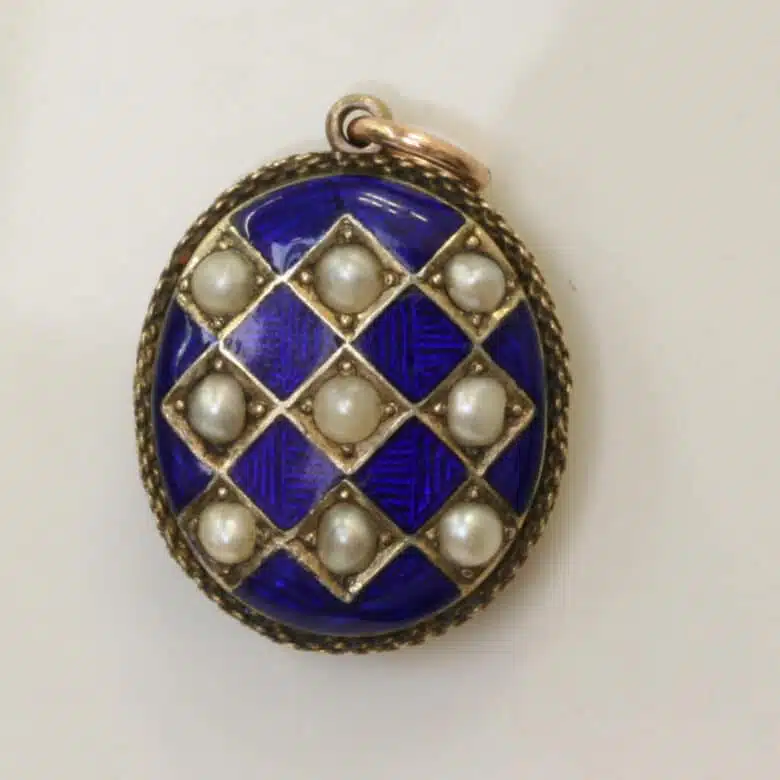 enamel-locket-es7085-1.jpg