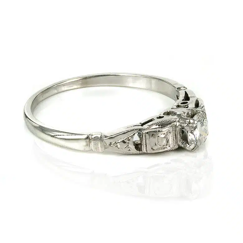 engagement-ring-3902-01