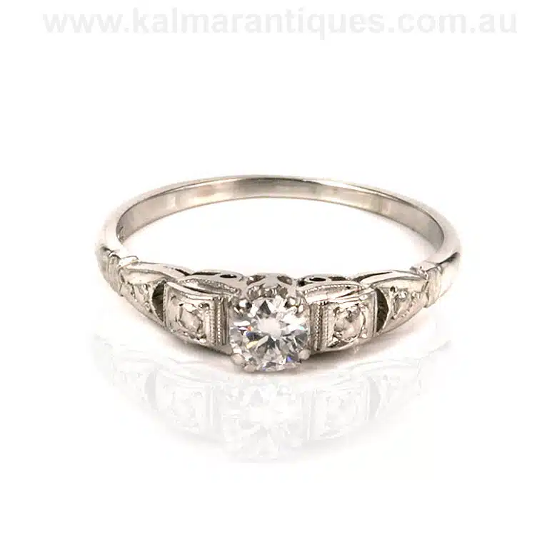 engagement-ring-3902-02