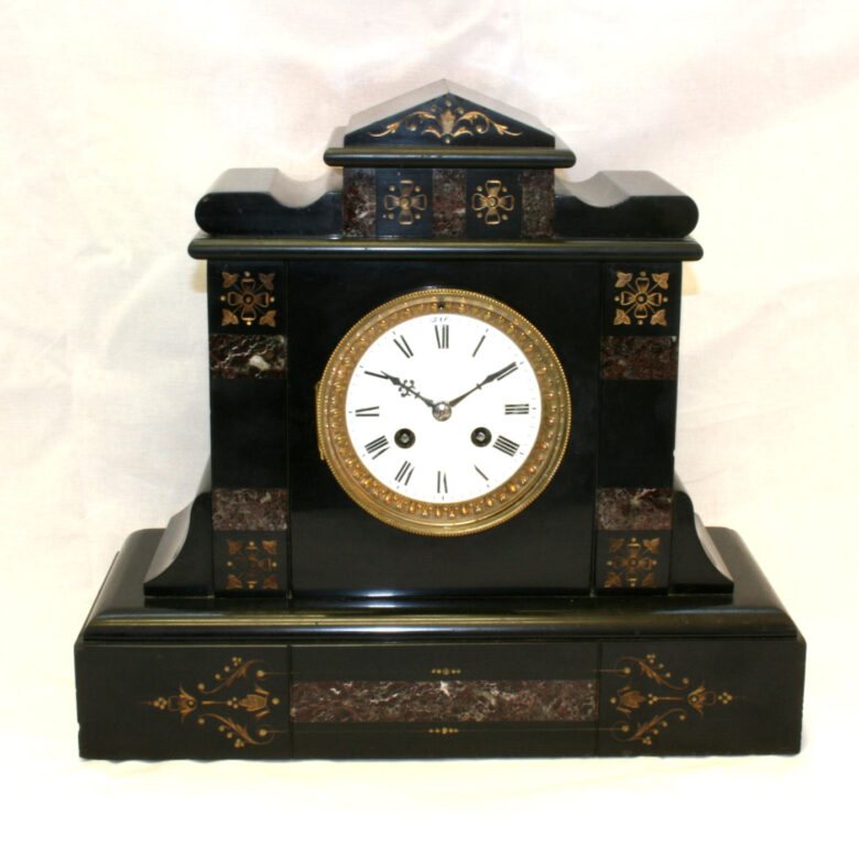 Very lovely antique French clock.french-clock-7545-1.jpg