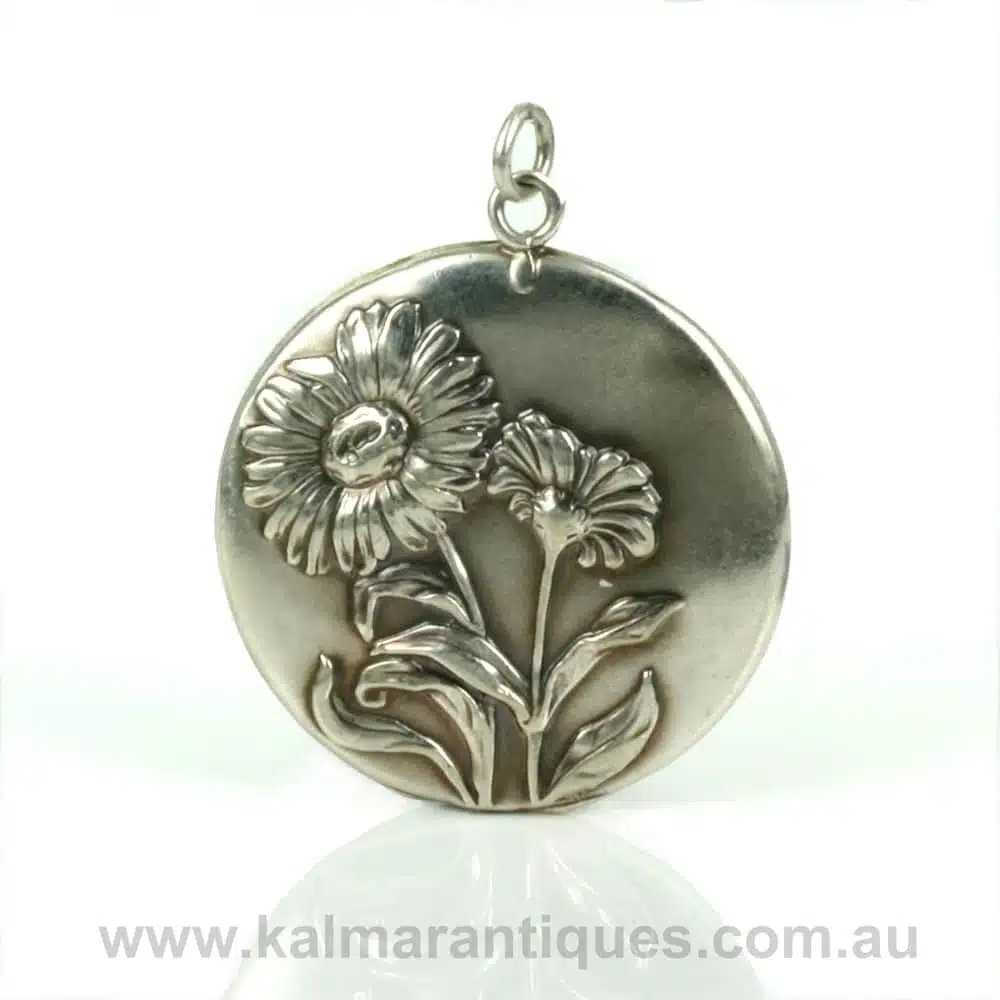 french-locket-es6528-1