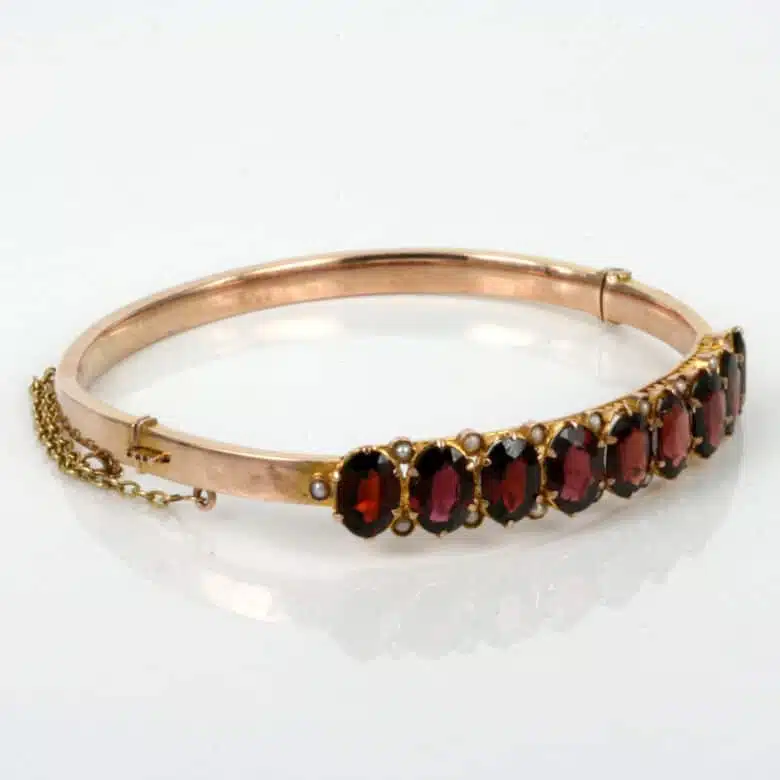 garnet-bangle-p273-1.jpg