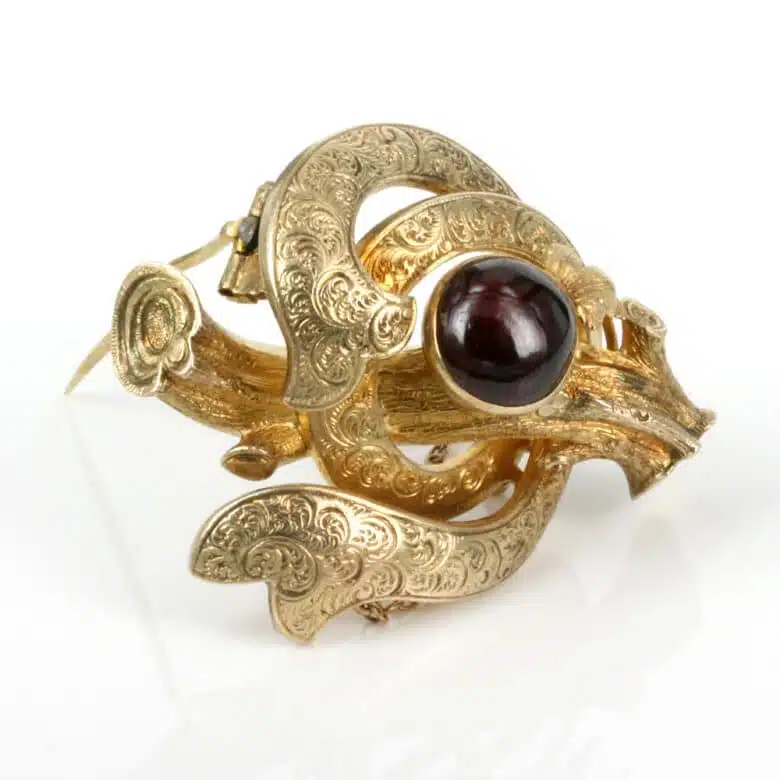 garnet-brooch-es3285-1