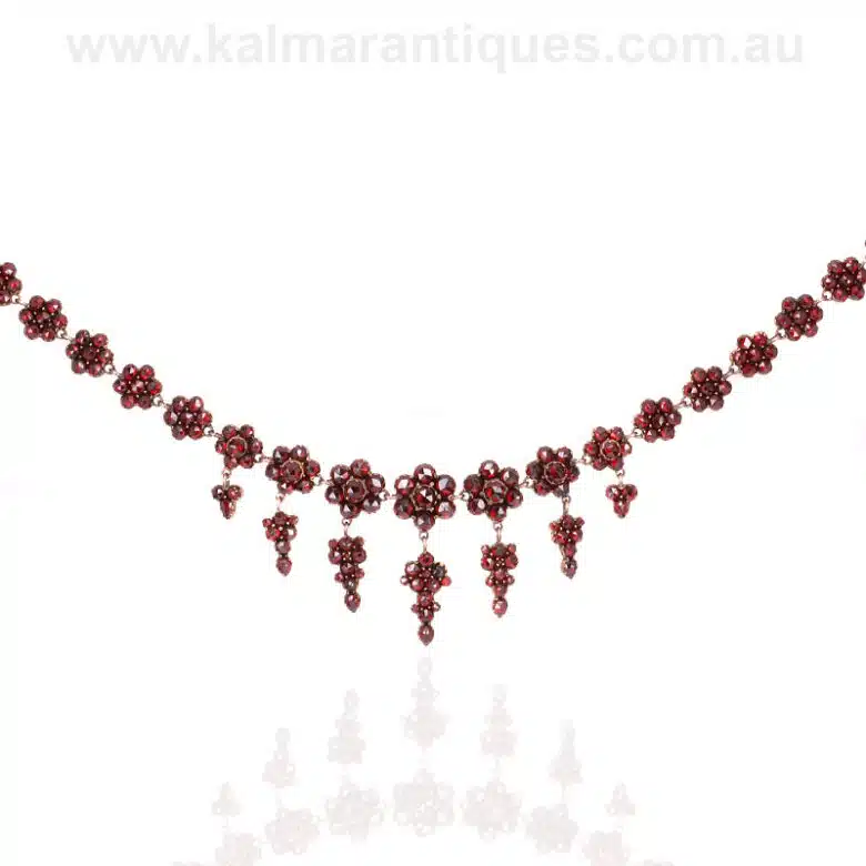garnet-necklace-U085-1