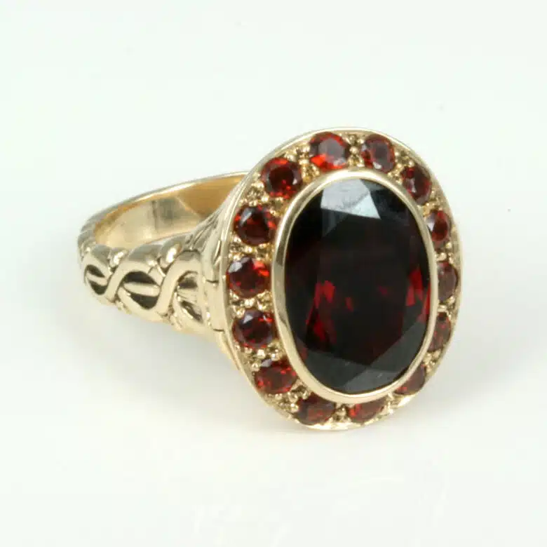 garnet-poison-ring-7198-1.jpg